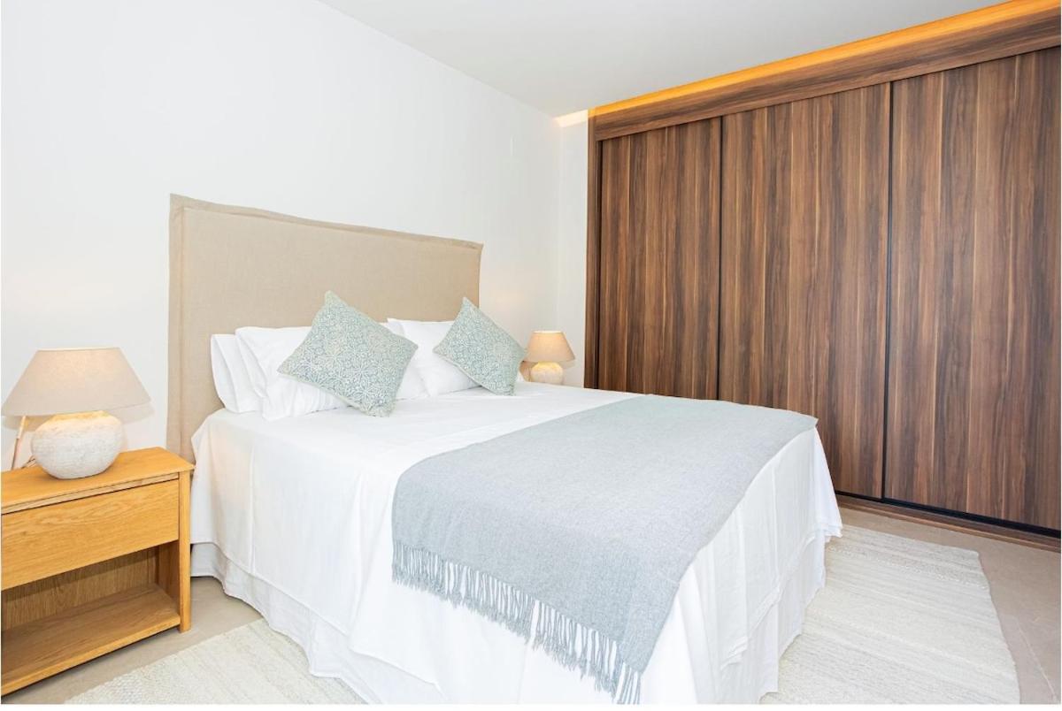 New Modern 3 Bedrooms With Ocean Views Apartment Marbella