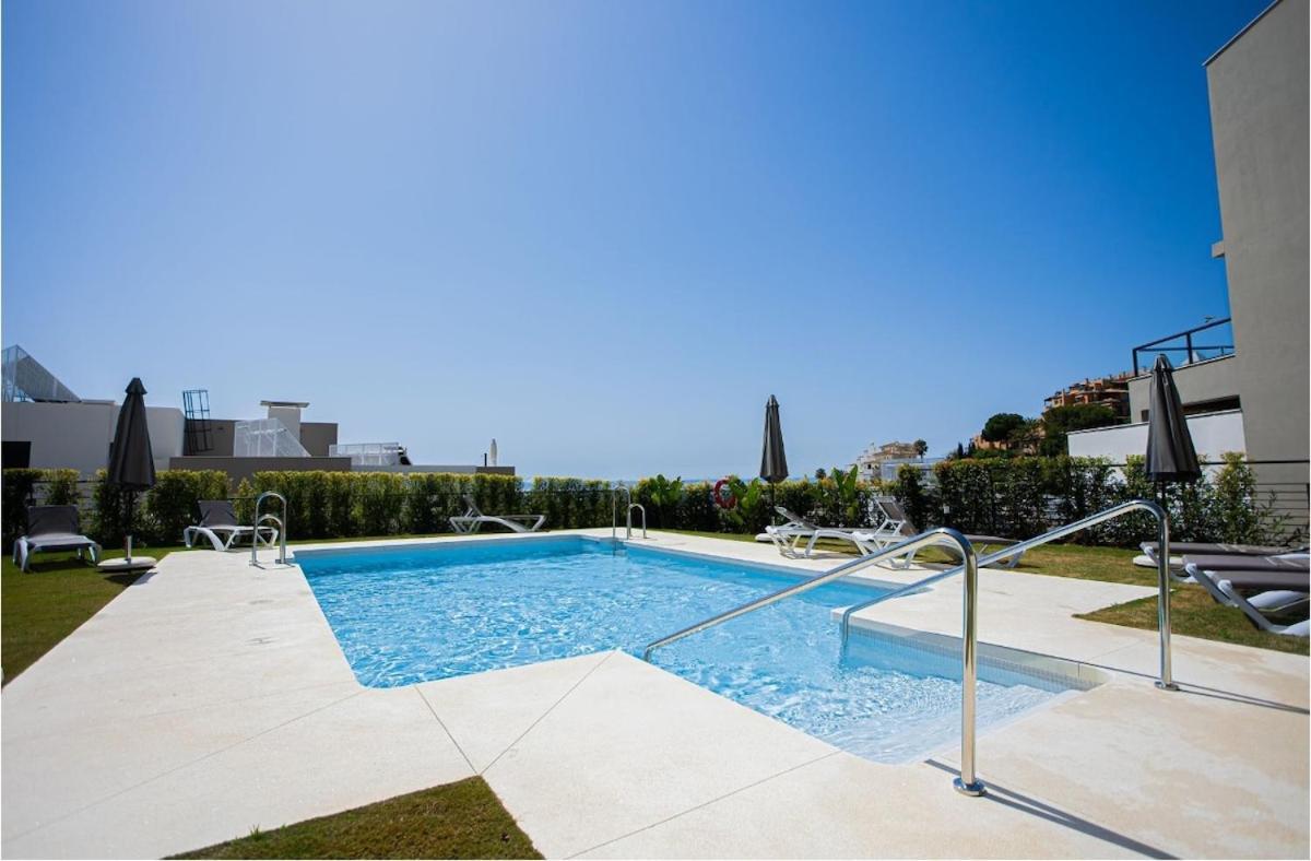 Apartment New Modern 3 Bedrooms With Ocean Views