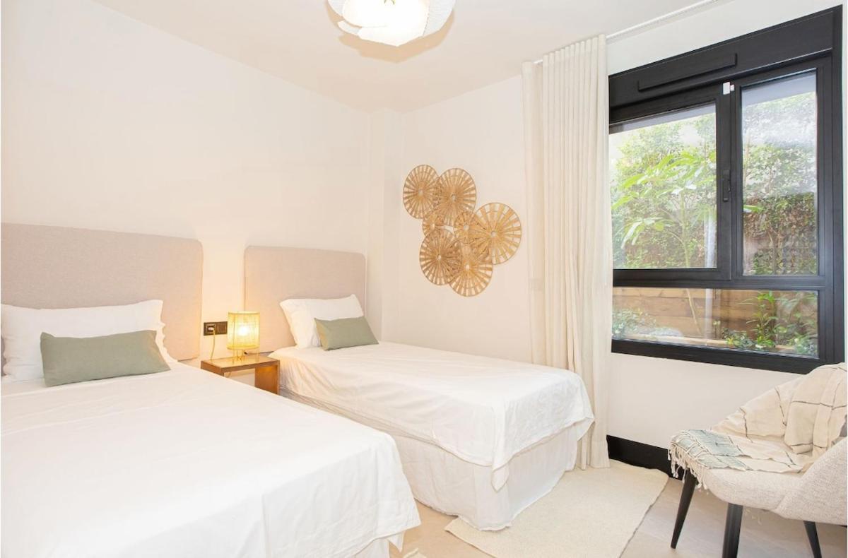 New Modern 3 Bedrooms With Ocean Views