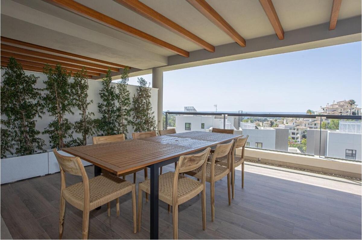 Apartment New Modern 3 Bedrooms With Ocean Views
